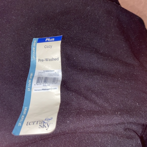 🆕Terra & Sky Women's Plus Size FrenchTerry Sweatshirt - Picture 8 of 8